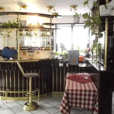 Hotel Lucky Budapeste