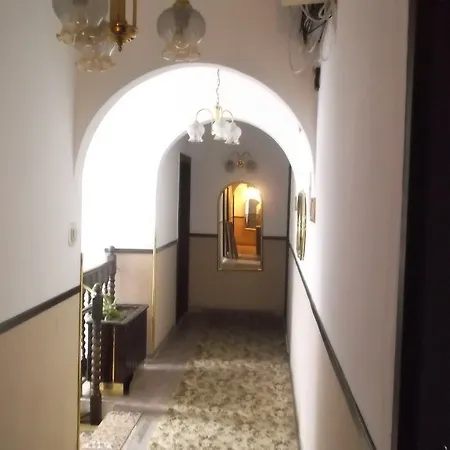 Lucky 3* Budapest